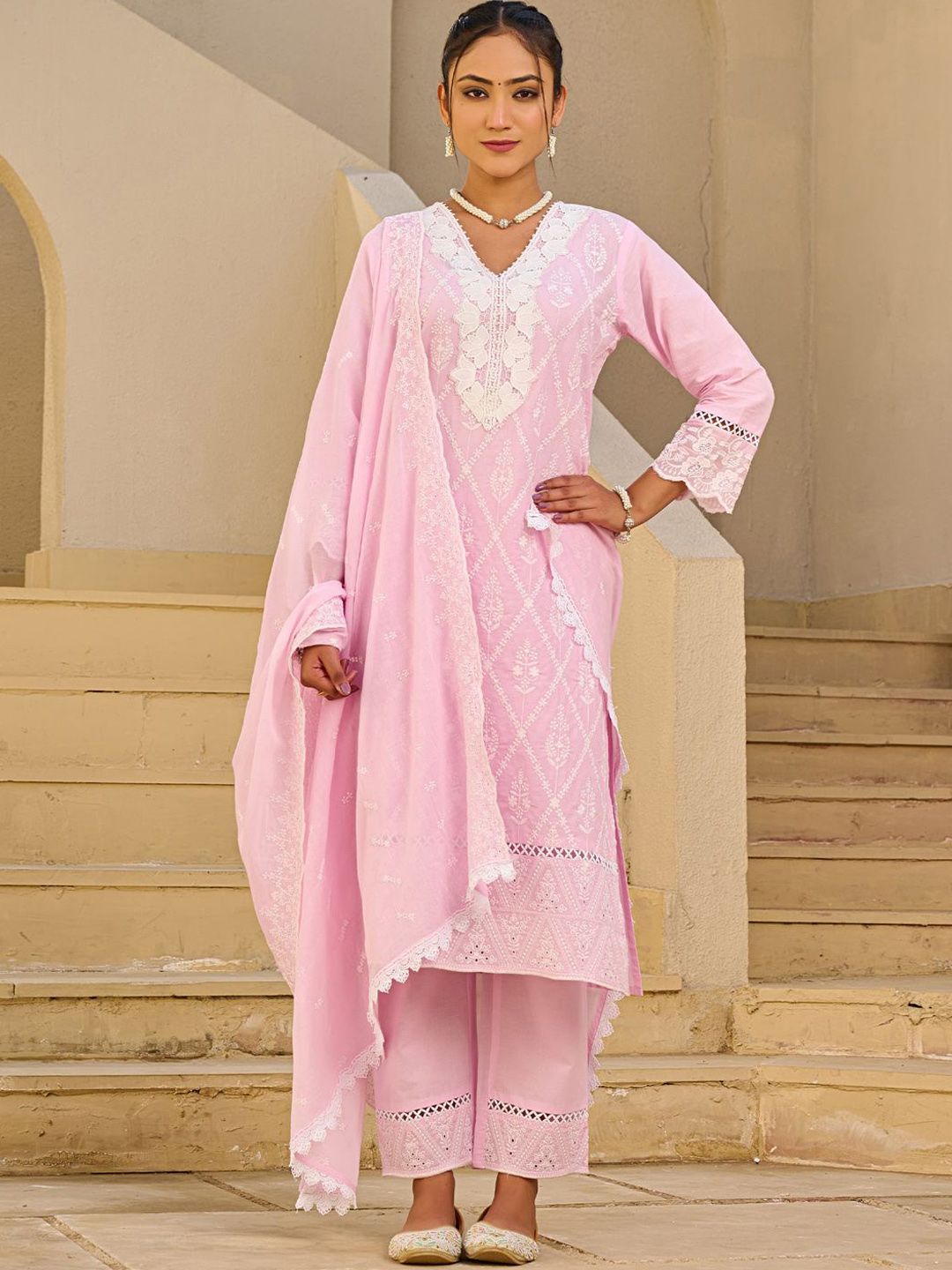 Women Embroidered Regular Thread Work Pure Cotton Kurta Set With Dupatta