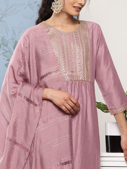 Dhiyona VA Women's Mauve Floral Embroidered Sequinned Kurta with Trousers & With Dupatta