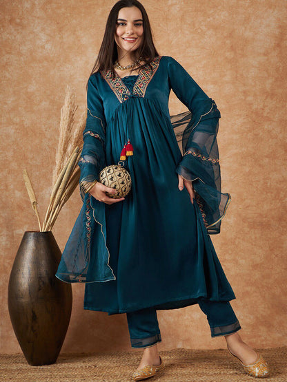 Dhiyona SN Women's Embroidered Empire Velvet Kurta With Trousers & Dupatta