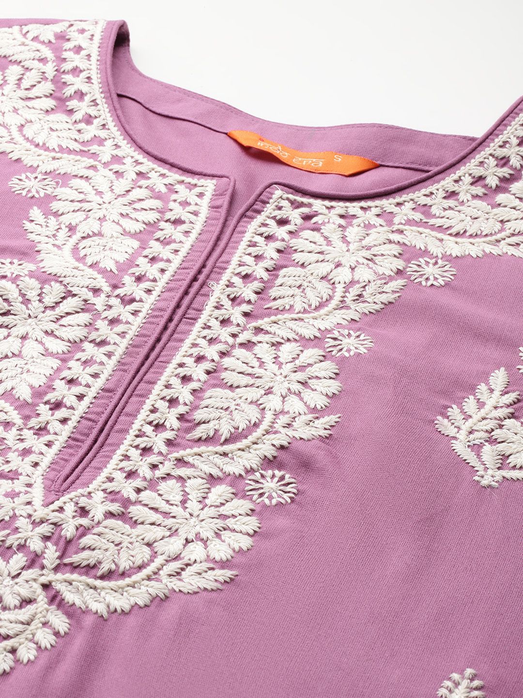 Dhiyona IE Ethnic Motifs Embroidered Thread Work Kurta