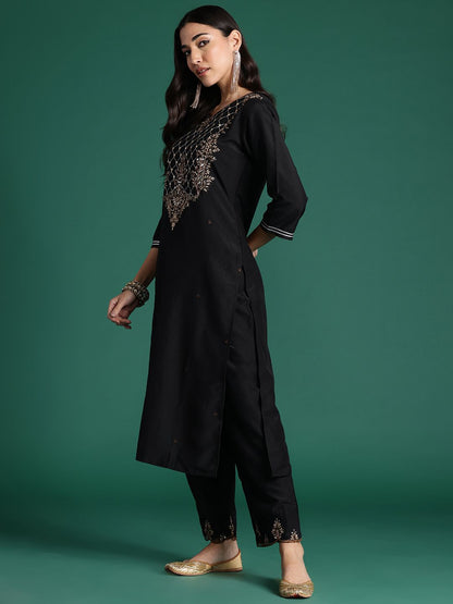 Dhiyona IE Ethnic Motifs Embroidered Zari Liva Kurta with Trousers & With Dupatta