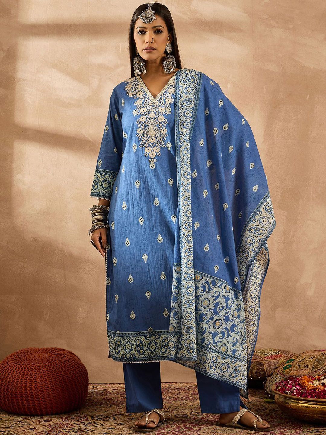 Dhiyona IE Women Ethnic Motifs Embroidered Regular Thread Work Pure Cotton Kurta with Trousers & With Dupatta