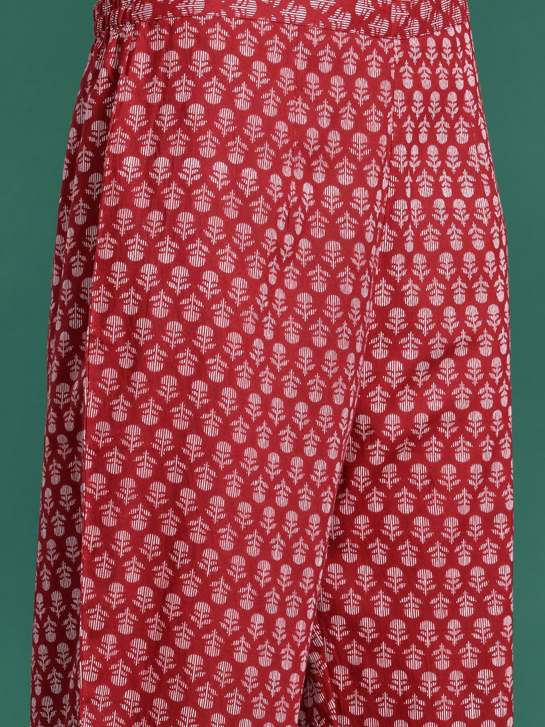 Dhiyona IE Paisley Printed Mirror Work Pure Cotton Kurta with Trousers
