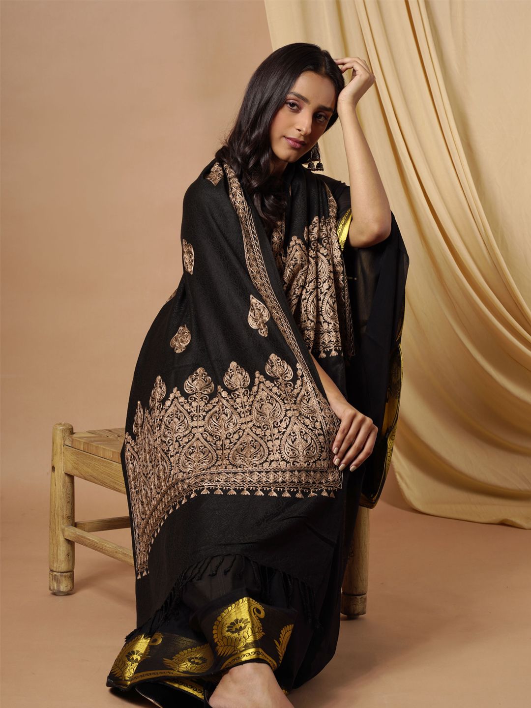 Dhiyona PA Women Black & Gold Embroidered Viscose Rayon Shawl