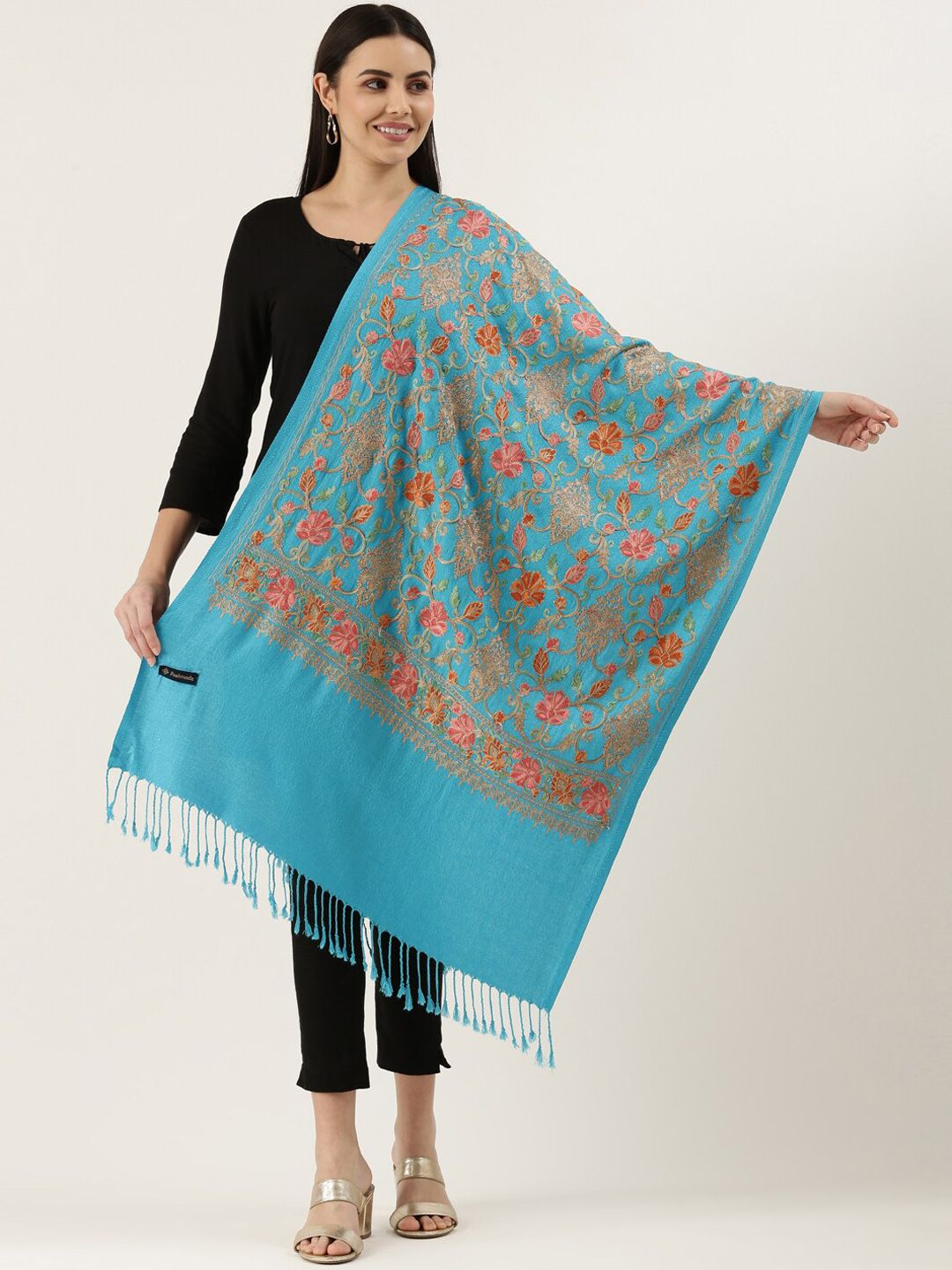 Dhiyona PA Women Blue Embroidered Aari Work Shawl