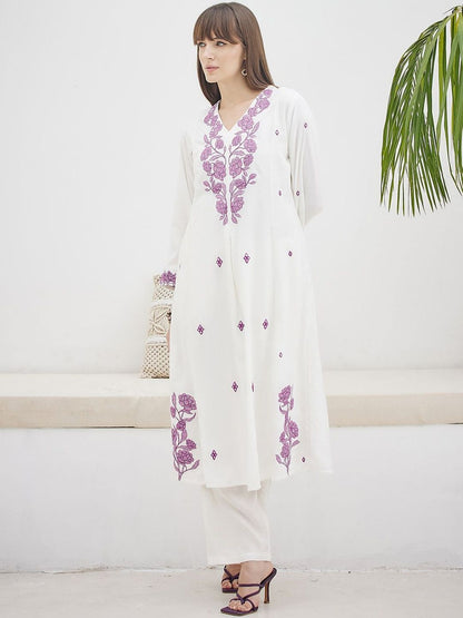 Women Floral Embroidered Thread Work A-Line Kurta & Trousers With Dupatta