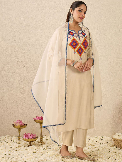 Dhiyona IE Women's Women Ethnic Motifs Printed Kurta with Trousers & Dupatta