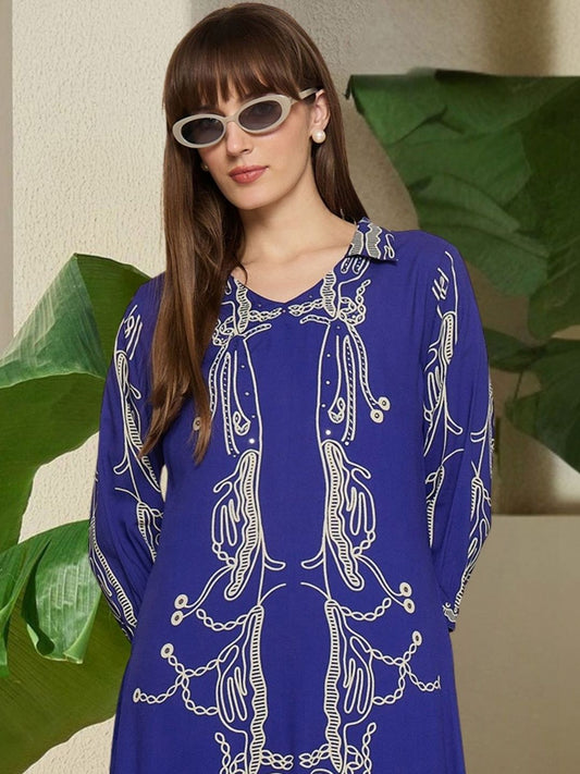 Women Printed Regular Kurta with Trousers