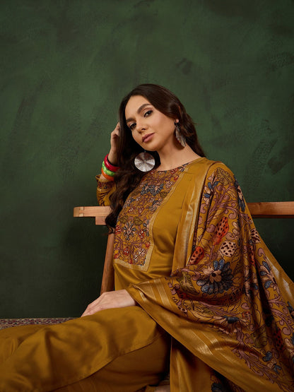 Dhiyona SN Women's Floral Printed Sequinned Straight Kurta With Trouser And Dupatta