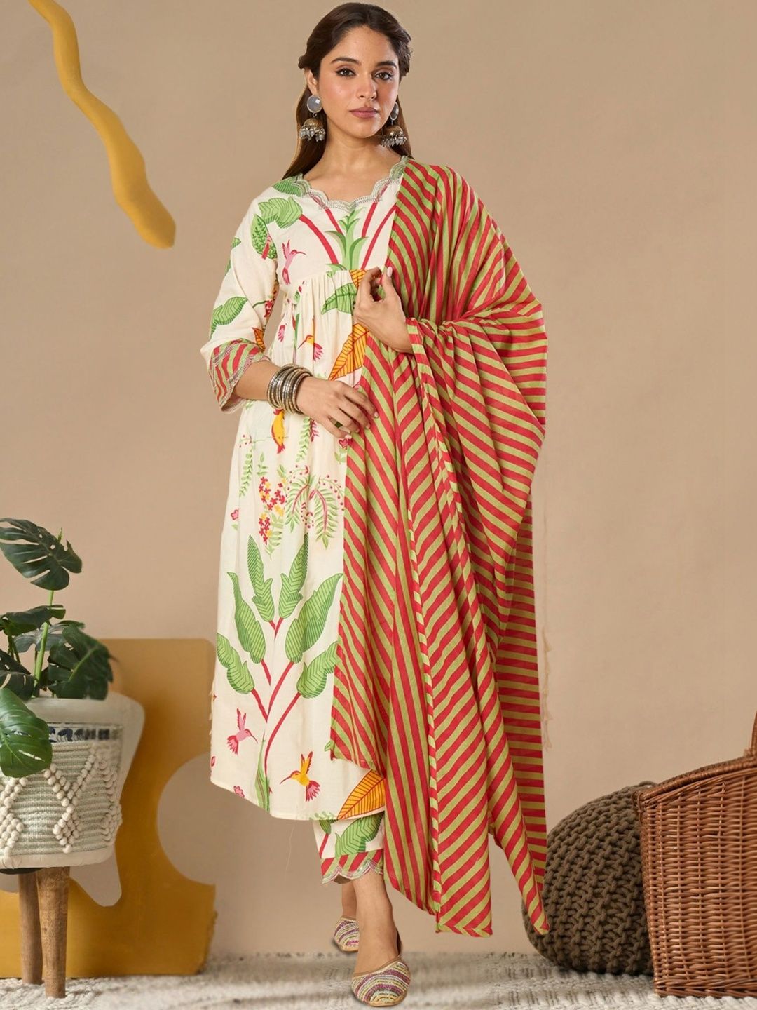 Dhiyona IE Women Floral Printed Panelled Pure Cotton Kurta with Trousers & With Dupatta