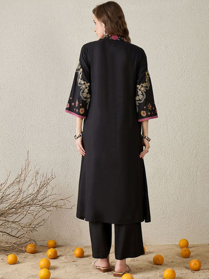 Dhiyona IE Embroidered Shirt Collar Top With Trousers