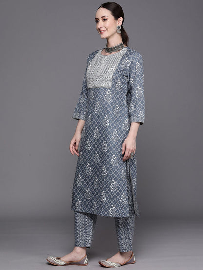 Dhiyona IE Women Floral Printed Regular Sequinned Pure Cotton Kurta with Trousers & With Dupatta