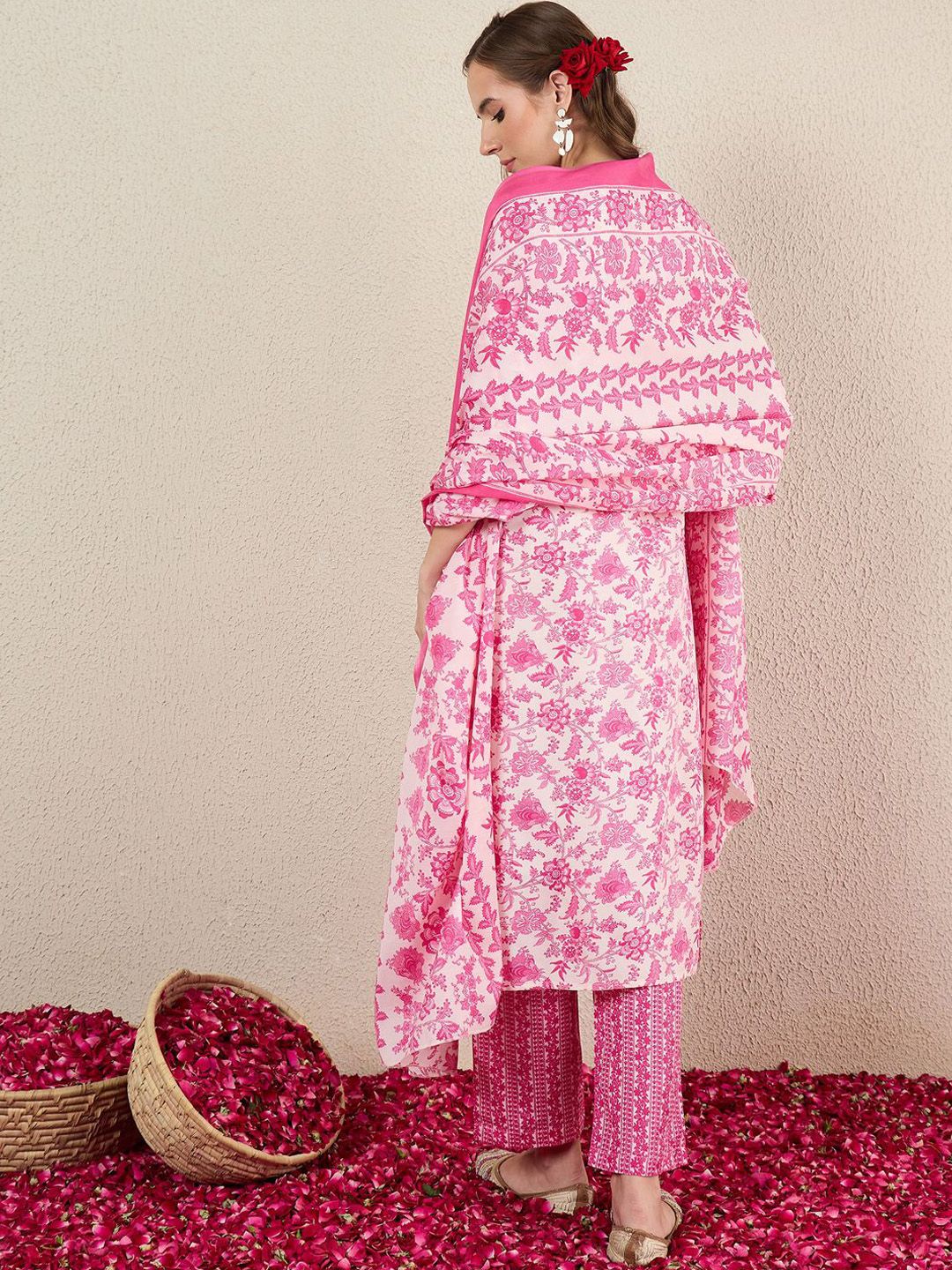 Dhiyona IE Women Floral Printed Kurta with Trousers & Dupatta