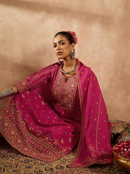 Dhiyona IE Women Floral Printed Panelled Mirror Work Pure Cotton Kurta with Trousers & With Dupatta