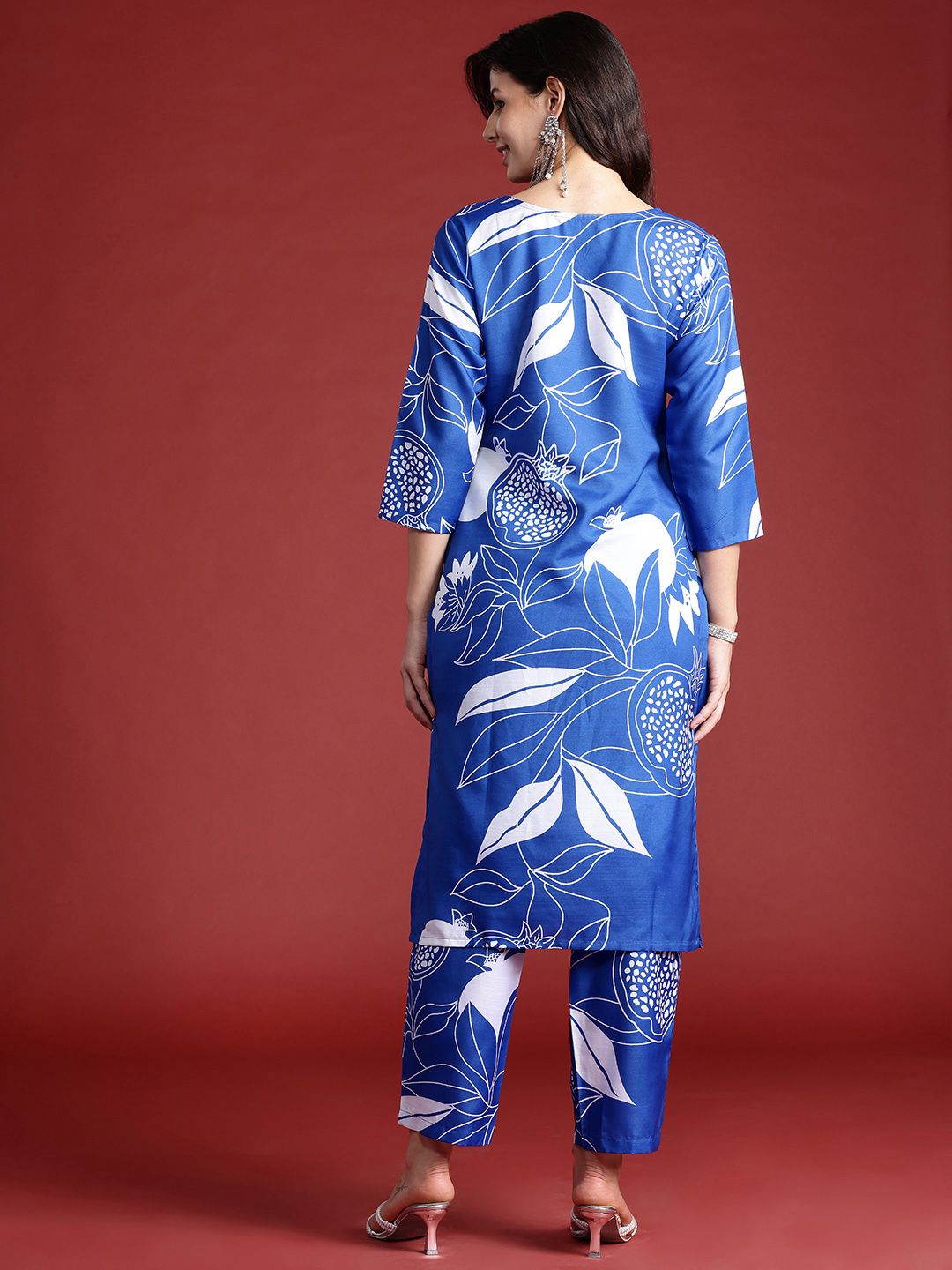 Floral Printed Kurta with Trousers
