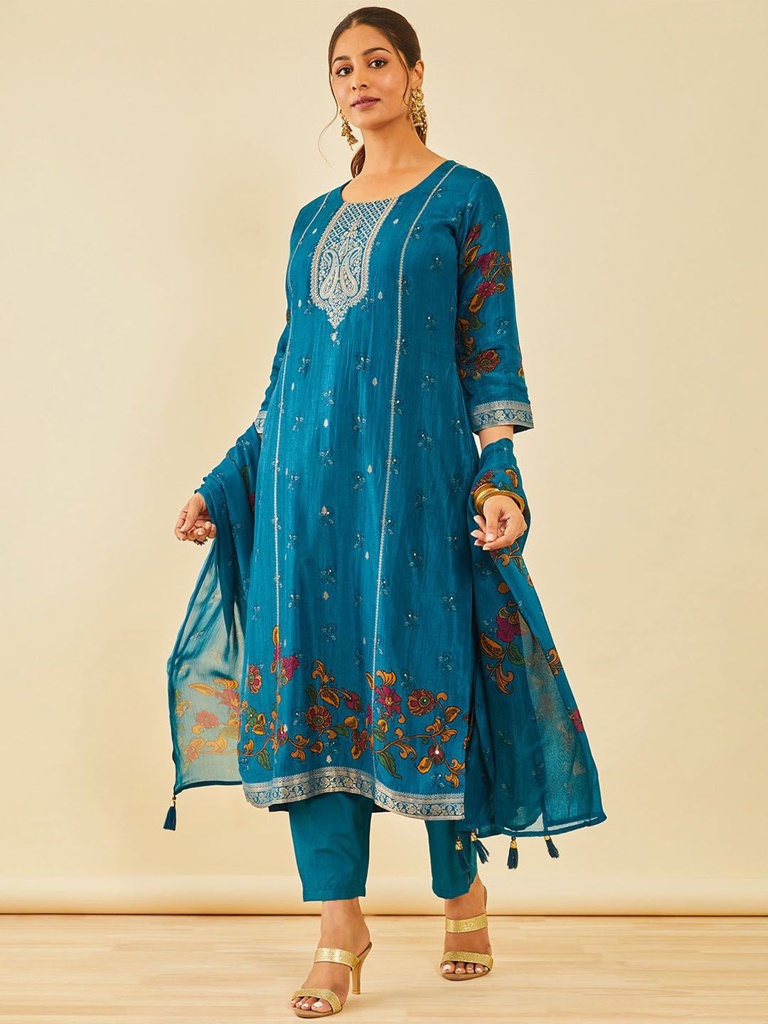Dhiyona SO Women's Women Floral Printed Regular Zardozi Kurta with Trousers & With Dupatta