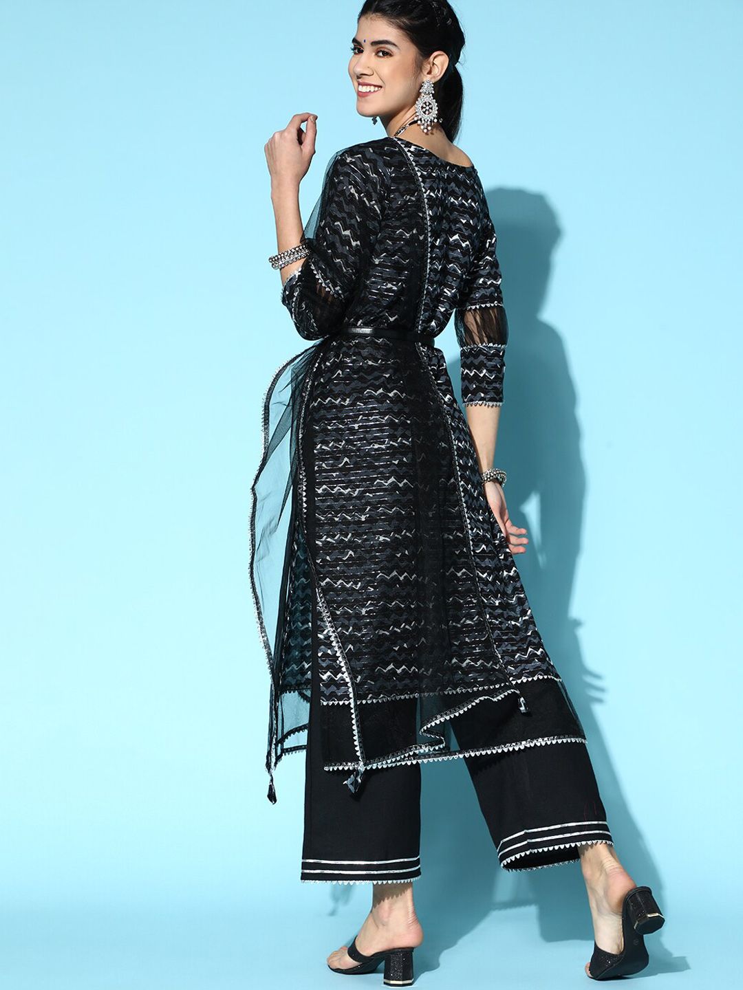 Women Printed Gotta Patti Kurta With Trousers & Dupatta