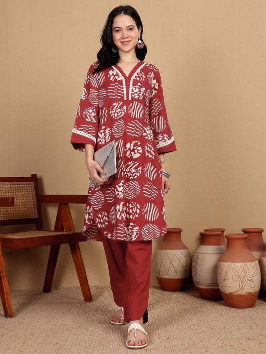 Dhiyona VA Women'sGeometric Printed V-Neck Straight Kurta With Trousers
