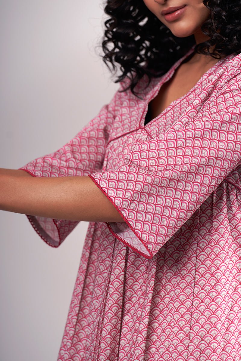 Women's Pink Premium Cotton Printed Kurta With Cotton Bottom