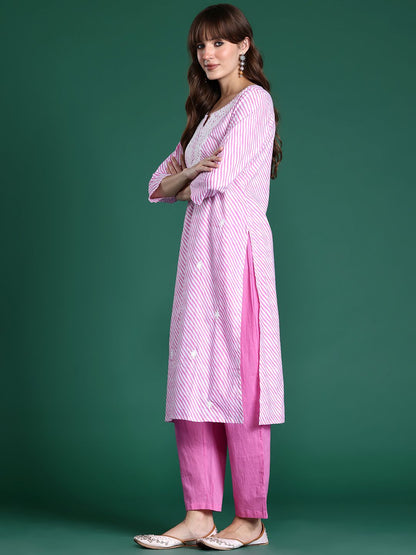 Floral Embroidered Regular Thread Work Pure Cotton Kurta with Trousers & Dupatta