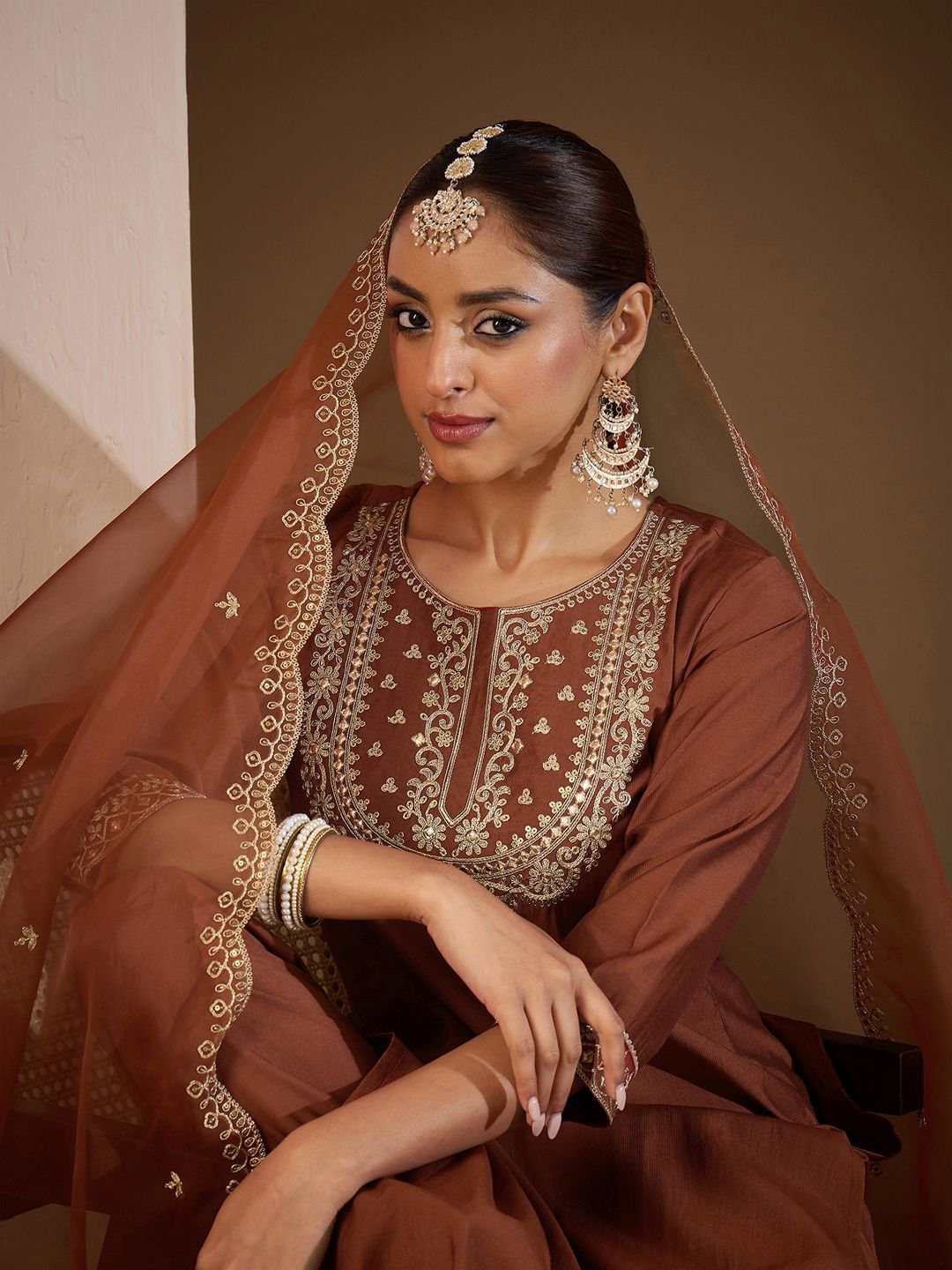 Dhiyona IE Women Ethnic Motifs Embroidered Regular Liva Kurta with Trousers & With Dupatta