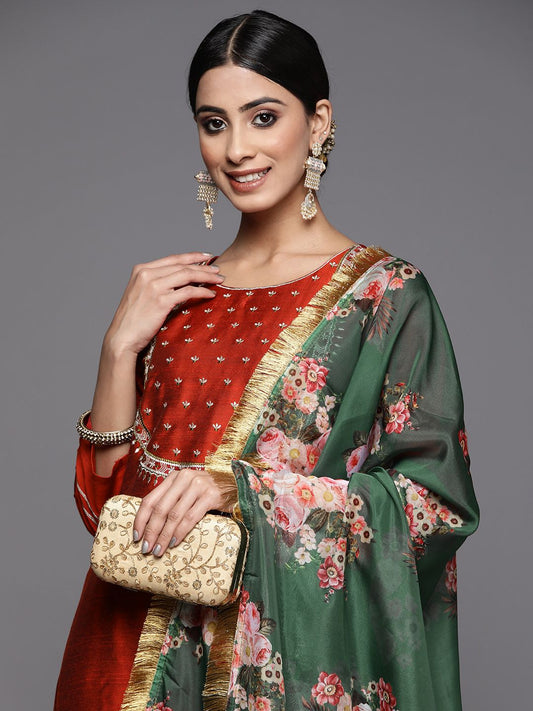 Dhiyona VA Women's Maroon Yoke Design Kurta with Trousers & With Dupatta