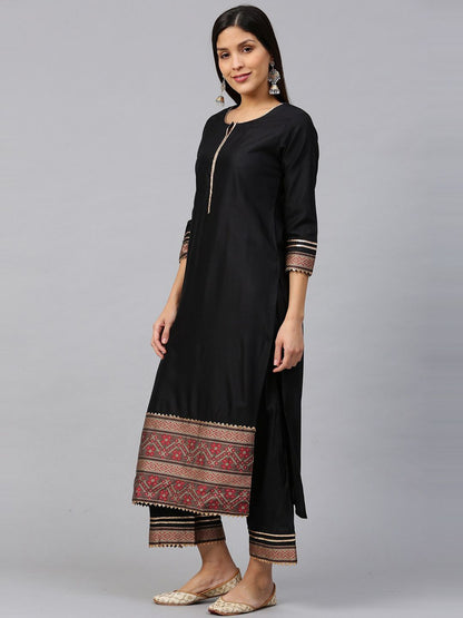 Dhiyona IE Women Black Ethnic Motifs Printed Straight Kurta with Palazzos & Dupatta