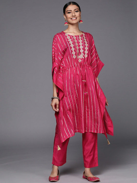 Dhiyona VA Women's Pink Embroidered Chanderi Silk Kurta with Trousers