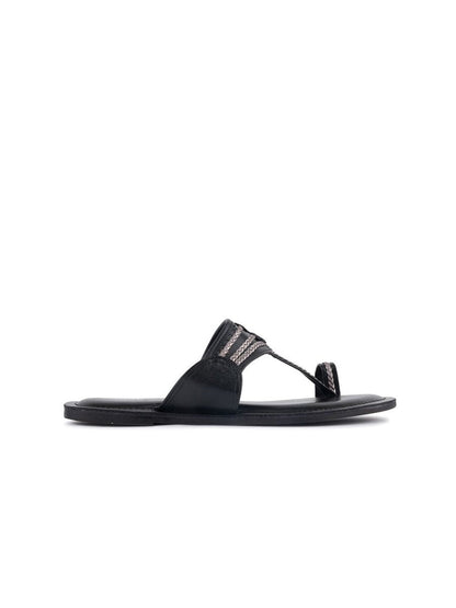 Dhiyona AK Textured One Toe Flats