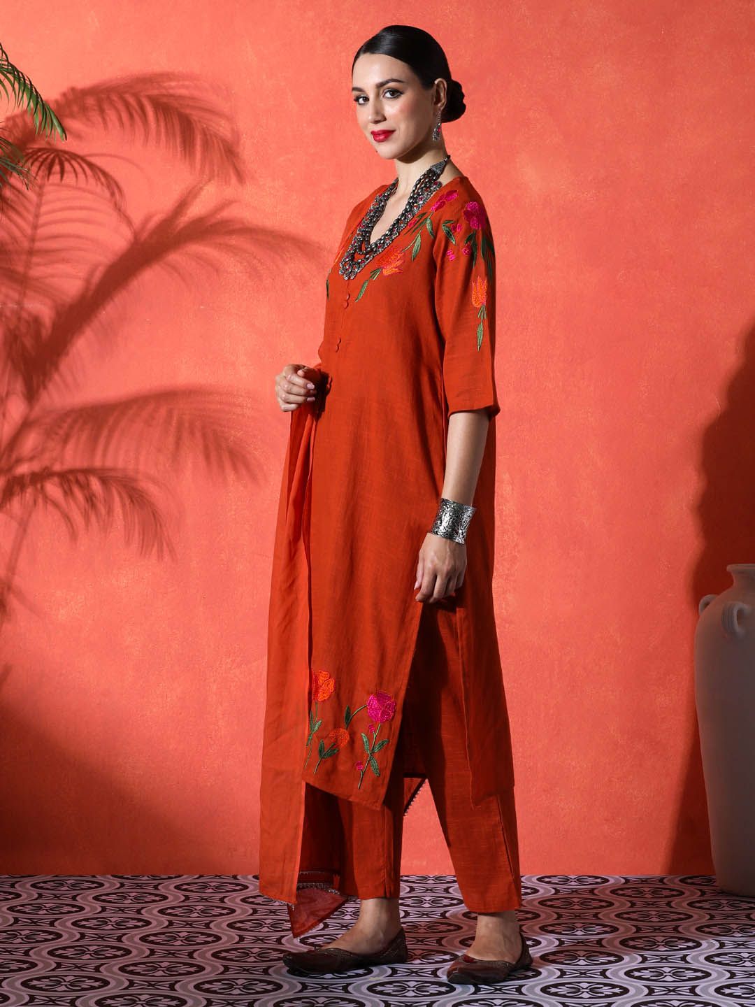 Dhiyona SN Women's Embroidered A-Line 100% Cotton Kurta & Trousers Kurta Set