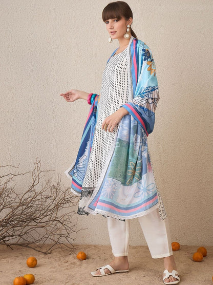 Women Geometric Printed Kurta with Trousers & Dupatta