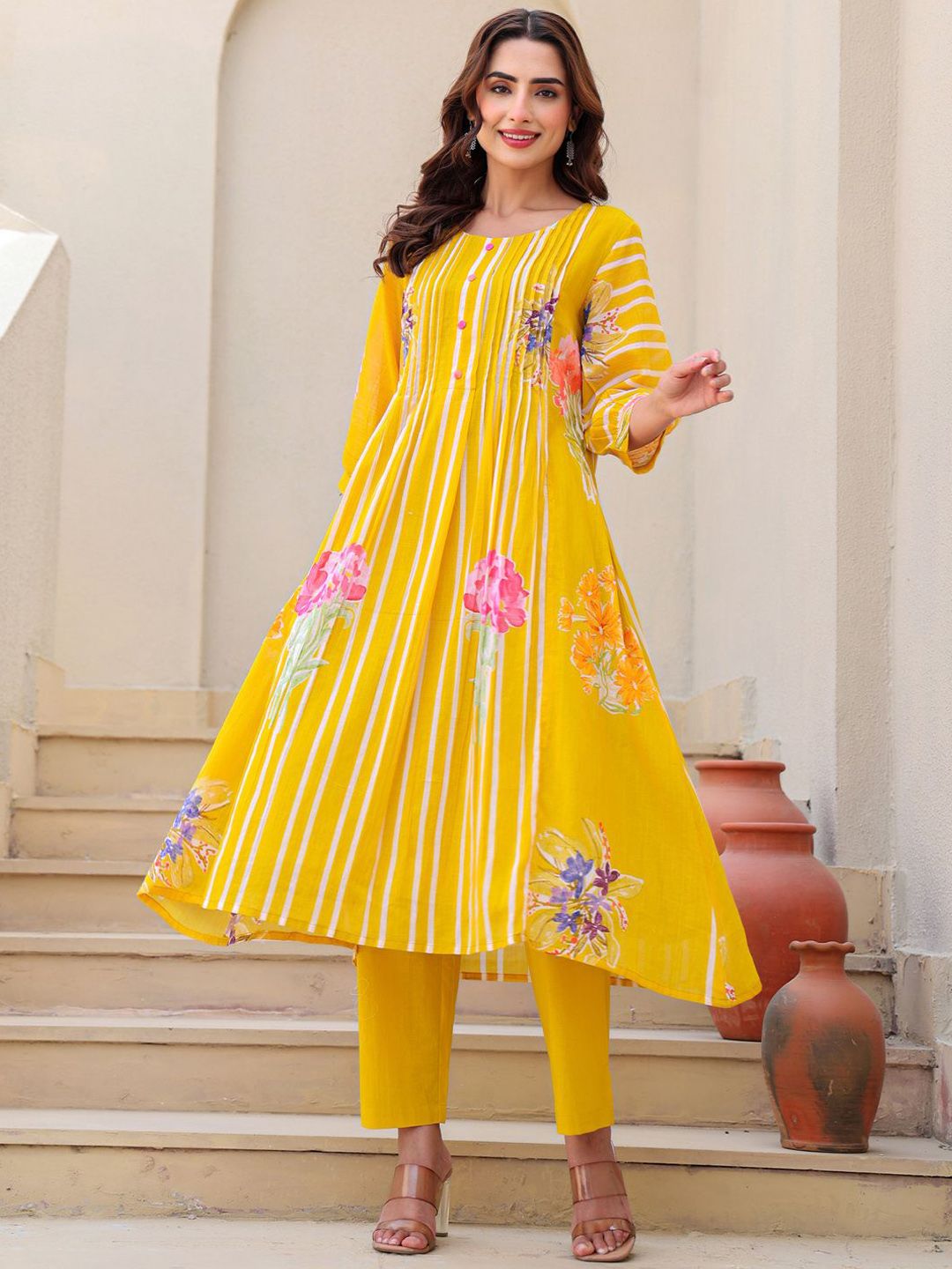 Floral Printed A-Line Pure Cotton Kurta With Trousers