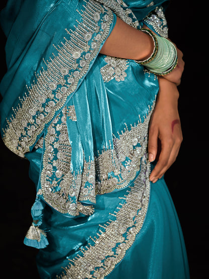 Dhiyona KM Women Ice Blue  Silk Saree