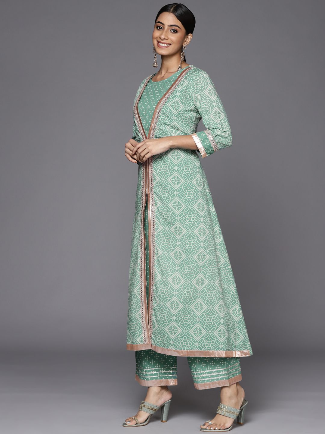 Dhiyona VA Women's Teal Bandhani Printed High Slit Gotta Patti Pure Cotton Kurta with Palazzos & With Dupatta
