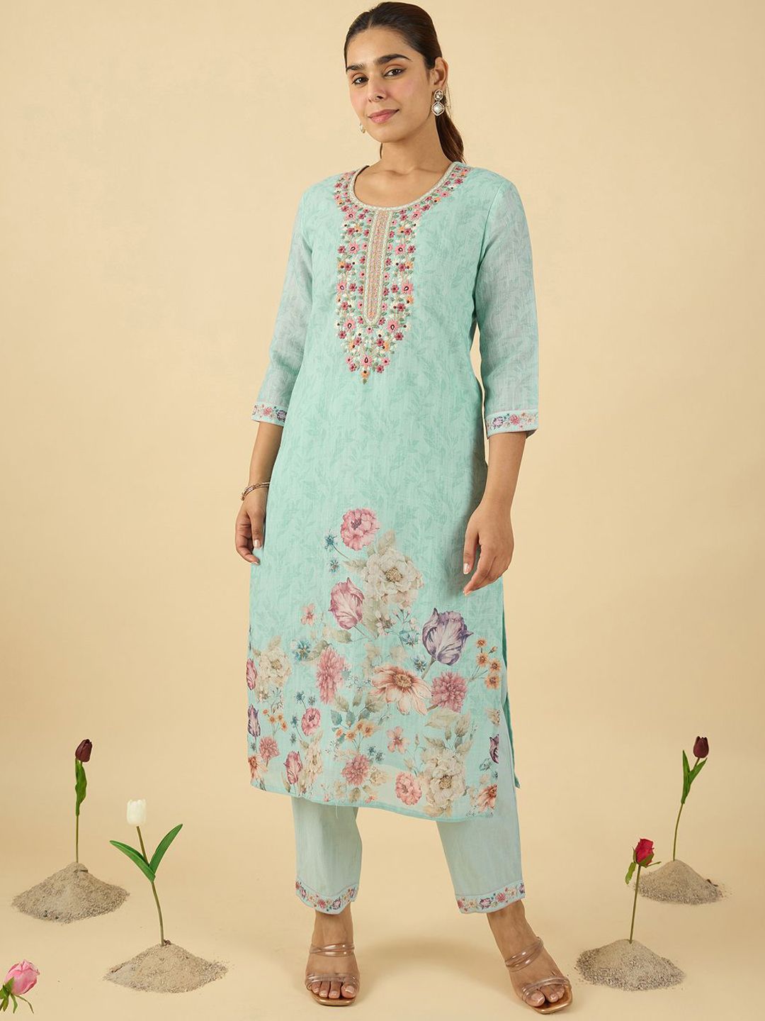 Floral Embroidered Linen Thread Work Straight Kurta & Trousers & Dupatta