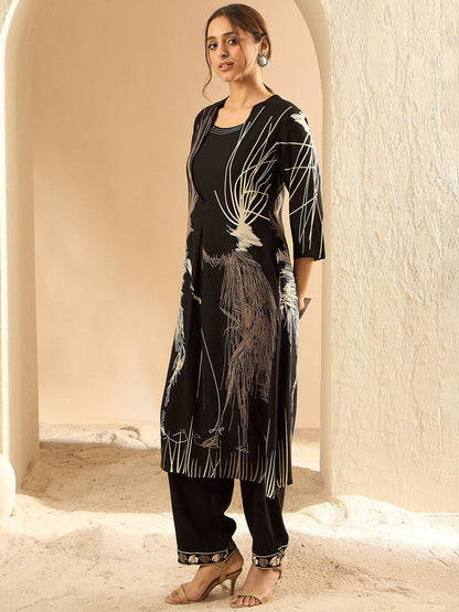 Dhiyona IE Printed Three-Quarter Sleeves Tunic With Trouser