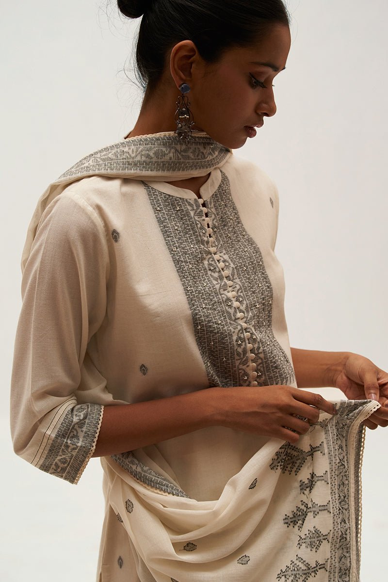 Women's Gardenia Cream Woven Cotton Salwar Suit With Hand Embellishment