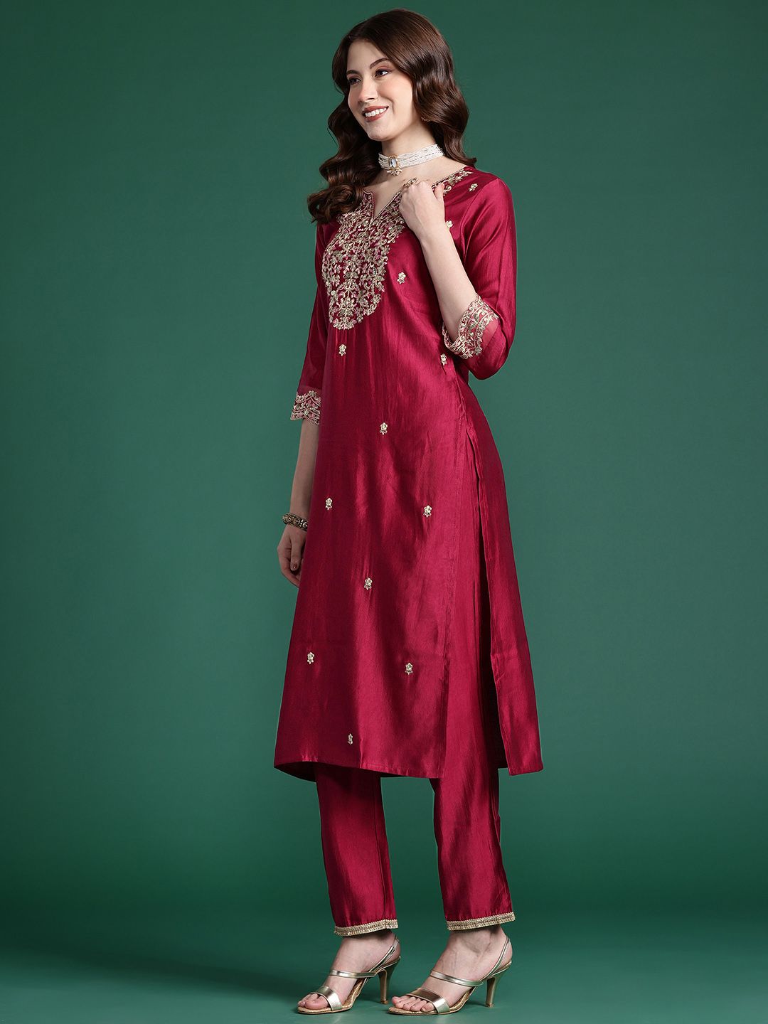 Women Embroidered Straight Kurta Set