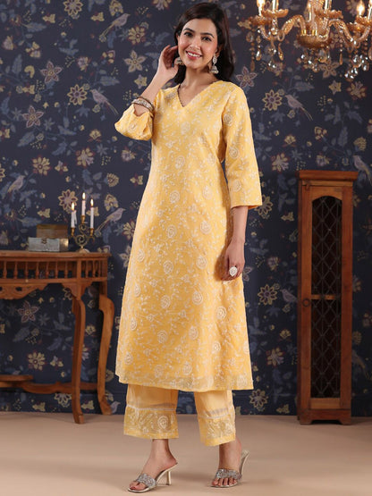 Dhiyona PD Women Ethnic Floral Embroidered Sequined Kurta With Palazzos