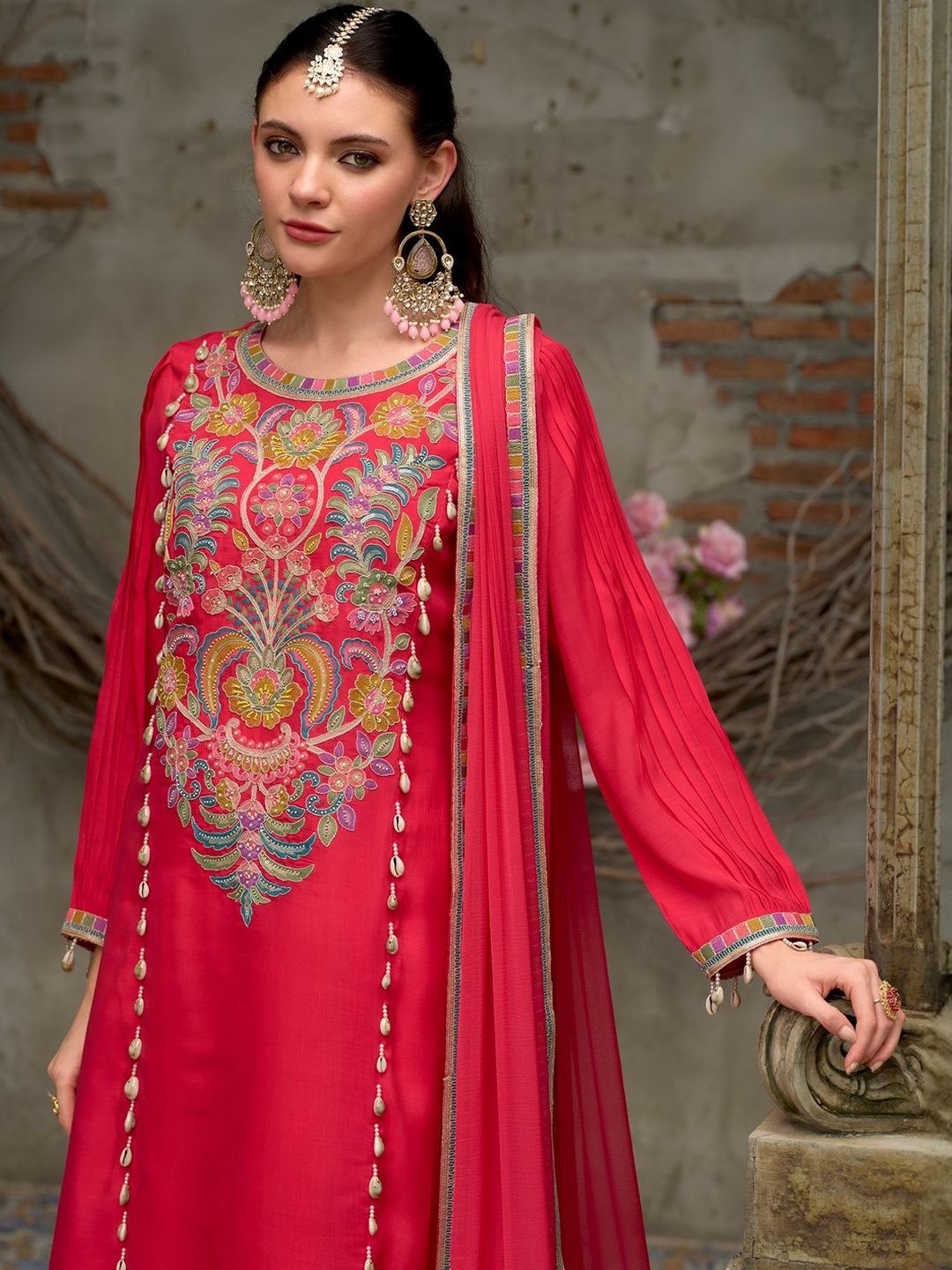 Dhiyona IE Women Ethnic Motifs Embroidered Kurta with Trousers & Dupatta