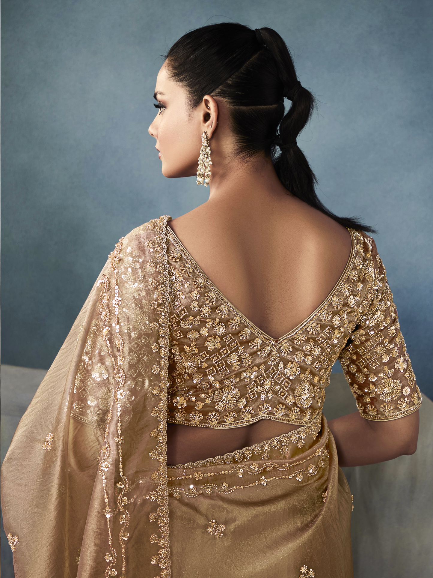 Dhiyona KM Women Tissue Embroidered Fancy Heavy Border Saree