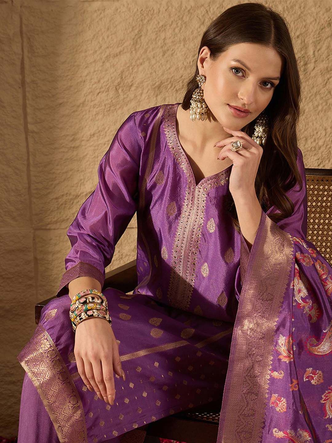 Dhiyona PD Women Woven Design Sweetheart Neck Straight Kurta With Trouser And Dupatta