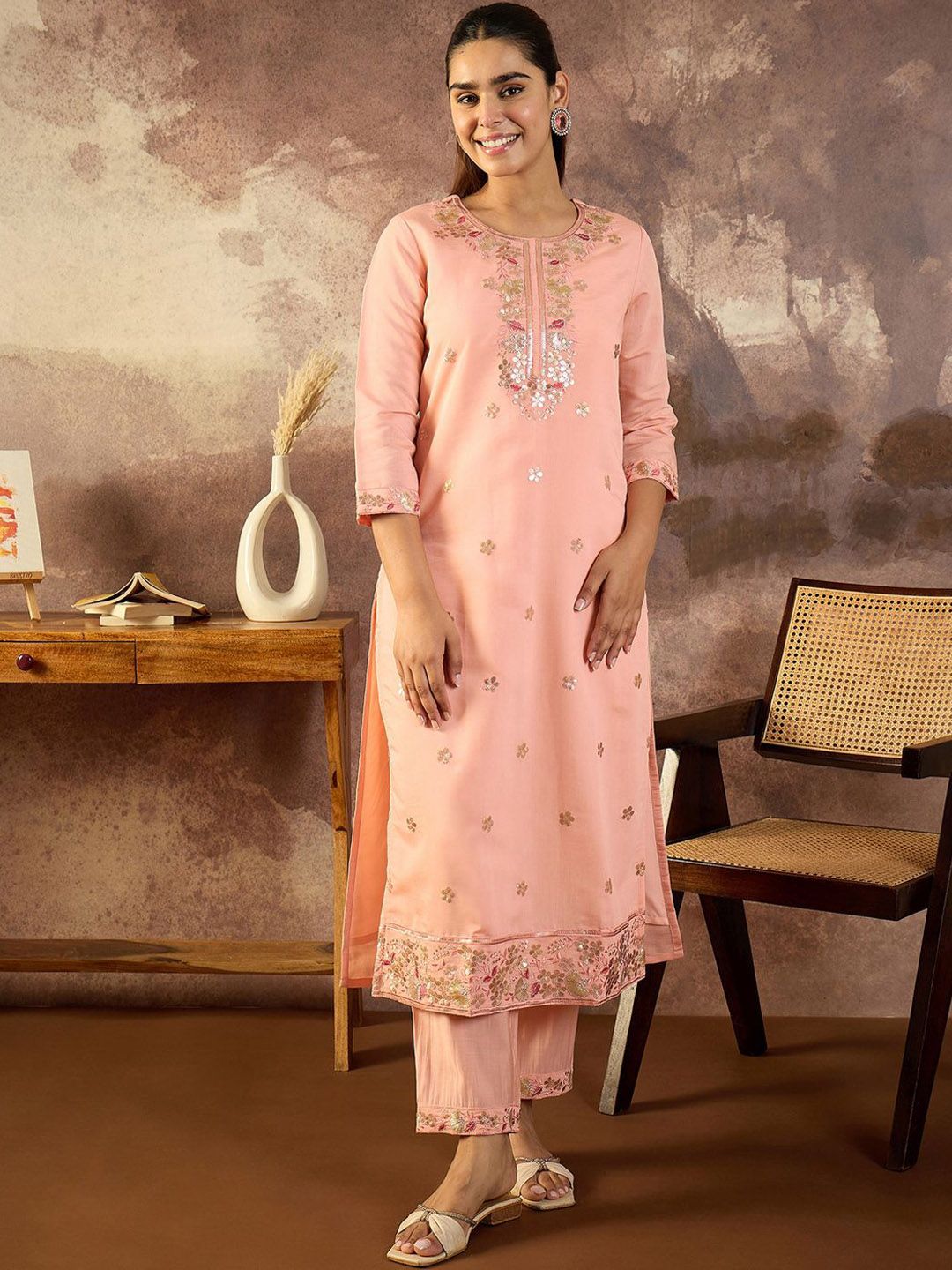 Women Floral Embroidered Round Neck Sequinned Kurta with Trousers & Dupatta
