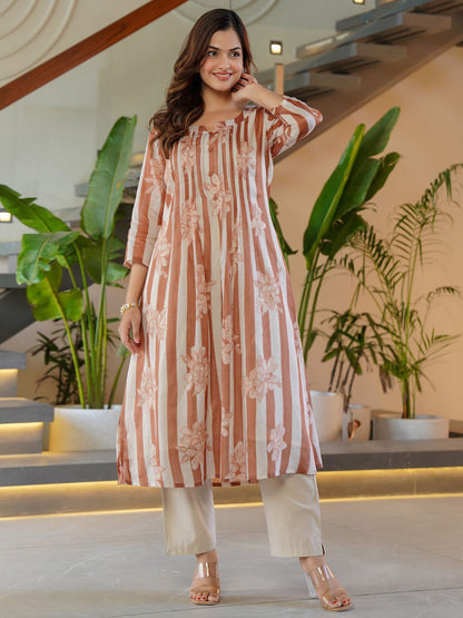 Dhiyona IE Floral Printed A-Line Pure Cotton Kurta With Trousers