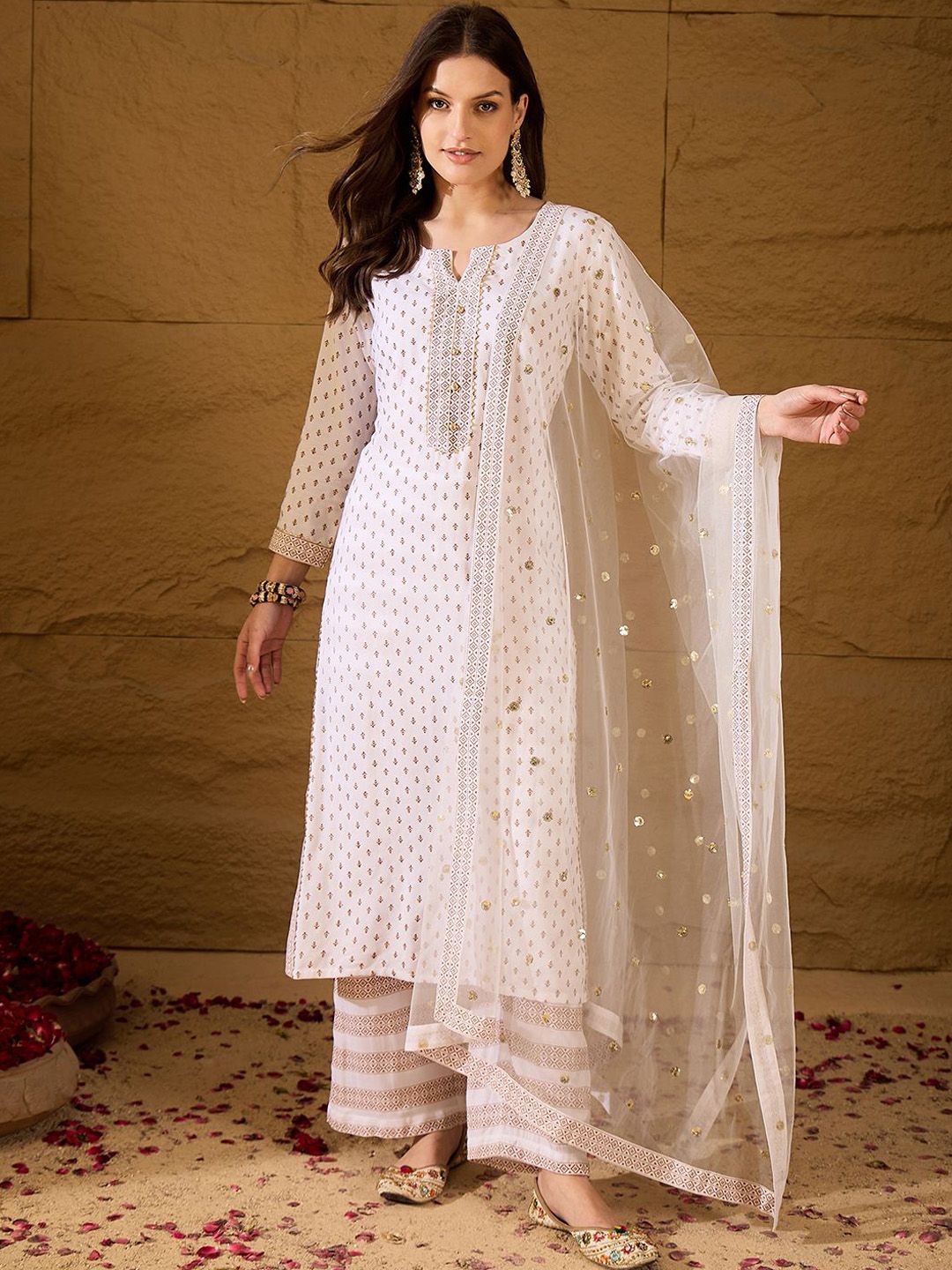 Dhiyona PD Women Embroidered Kurta & Palazzos With Dupatta