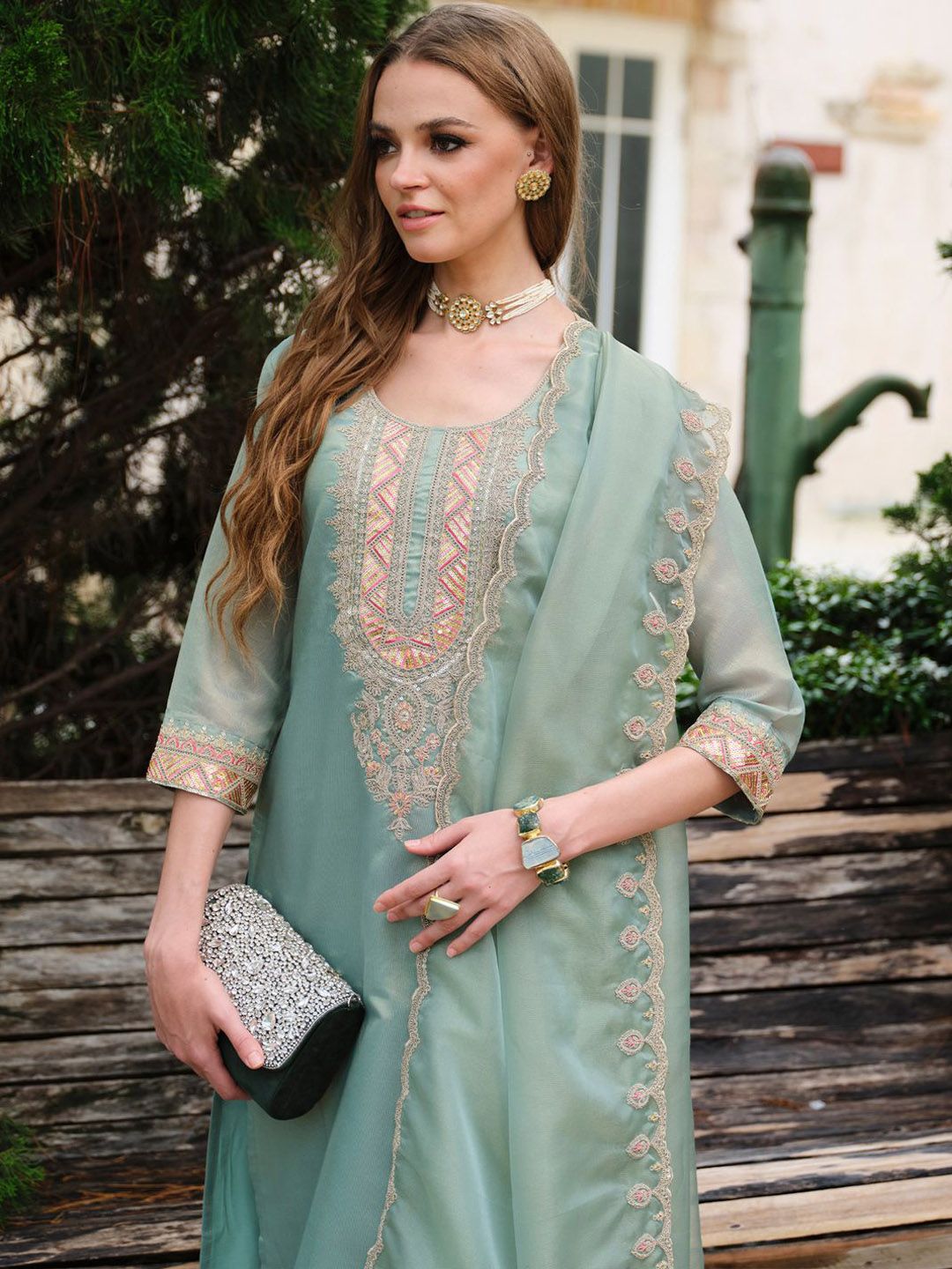 Yoke Design Round Neck Kurta With Trousers & Dupatta