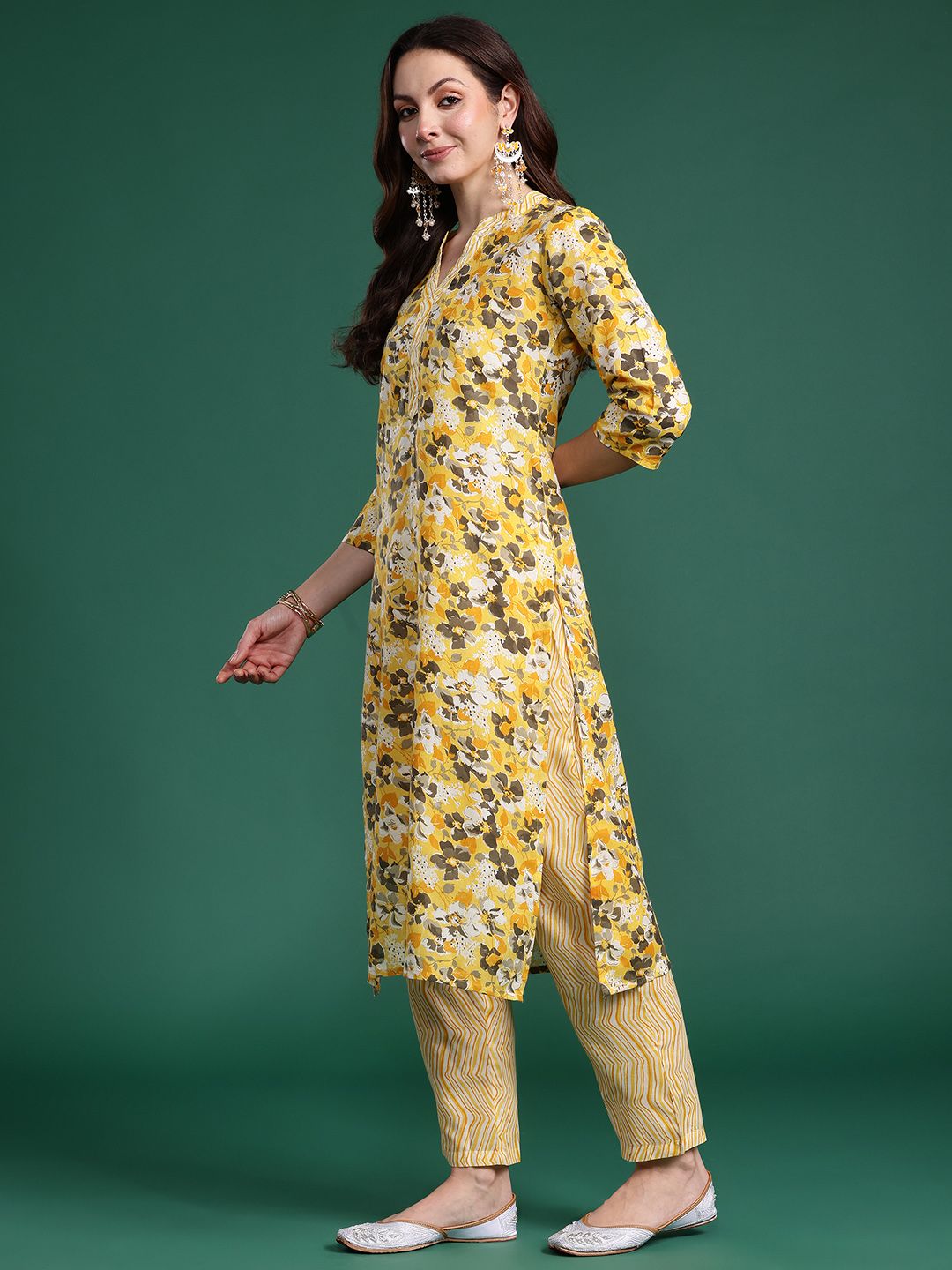 Floral Printed Regular Pure Cotton Kurta with Trousers & Dupatta