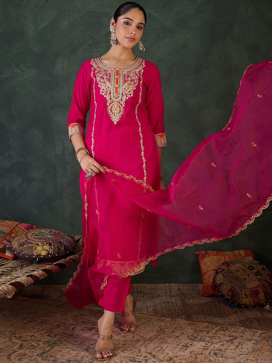 Women Ethnic Motifs Embroidered Regular Kurta with Trousers & With Dupatta