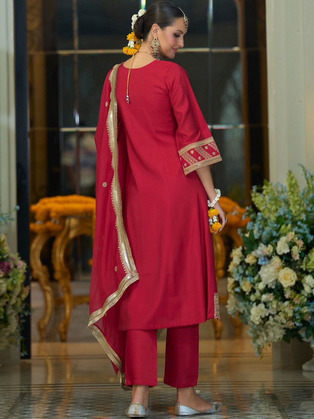 Women Ethnic Motifs Embroidered Zari A-Line Kurta with Trousers & Dupatta