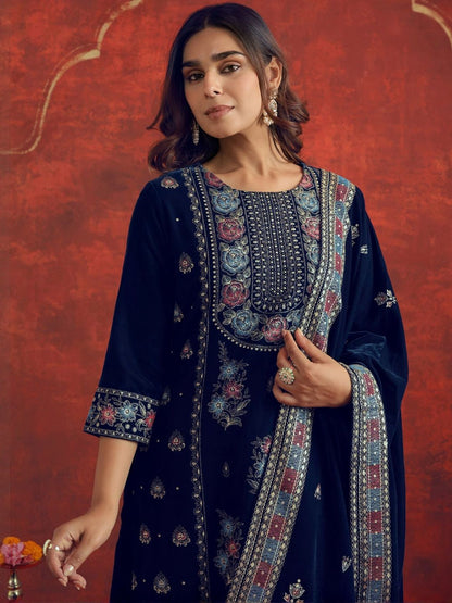 Women Ethnic Motifs Embroidered Kurta with Trousers & Dupatta